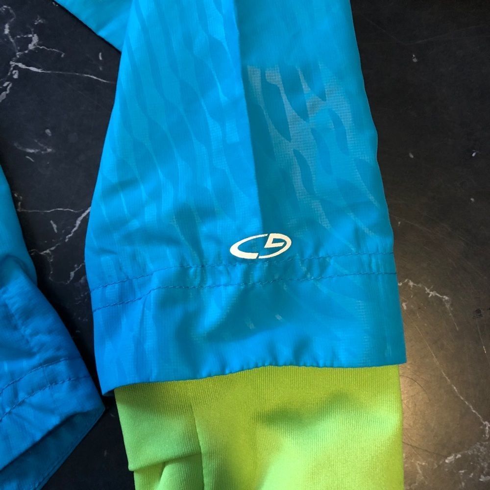 Running jacket - Picture 2 of 9